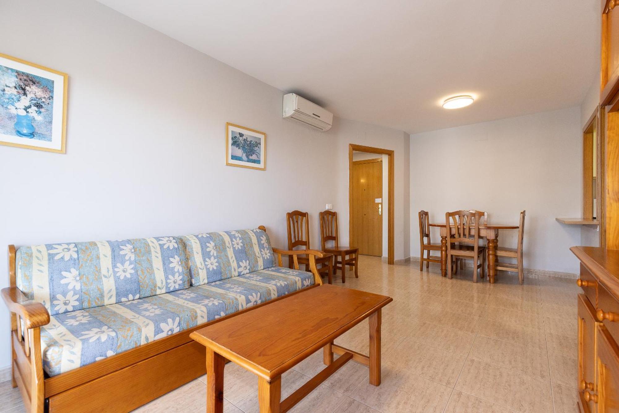 Rentalmar Families Larimar Salou Exteriör bild
