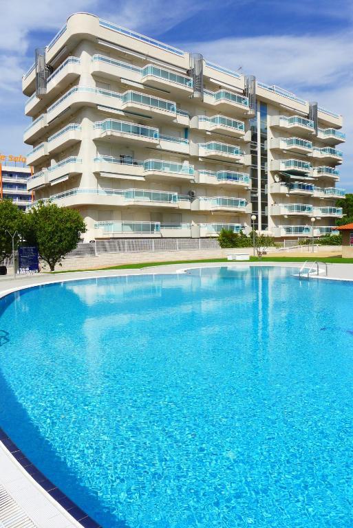Rentalmar Families Larimar Salou Exteriör bild